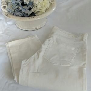 New with tags gap winter white jeans lowered